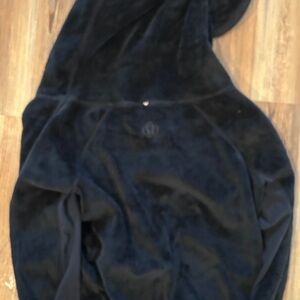 Lululemon cowl neck pullover